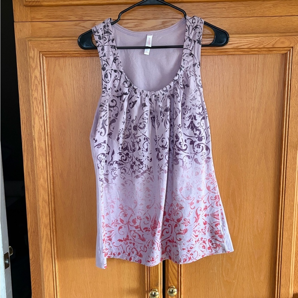 Xhilaration Lavender Ombre Floral Scoop Neck Tank size large